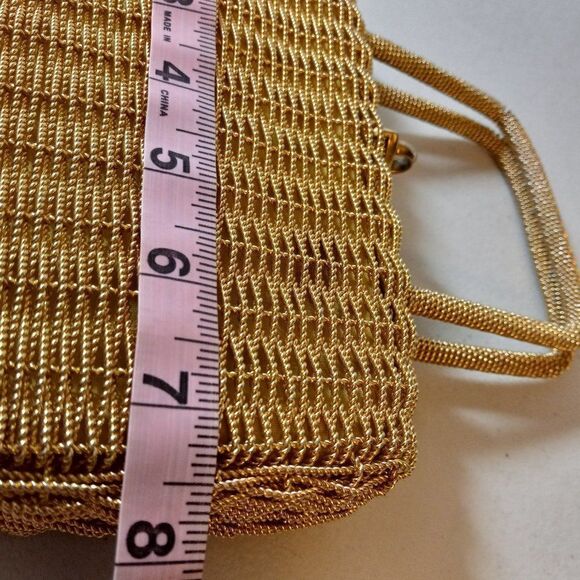 Vintage Woven/Twisted Gold Tone Wire bag Cottagecore Granny chic Special Event - Picture 7 of 8